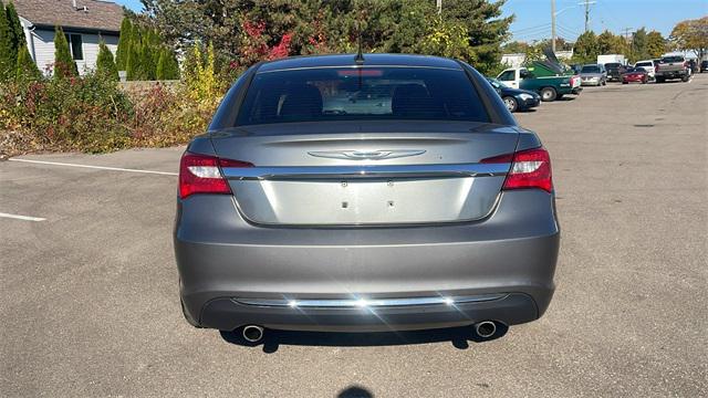 Used 2012 Chrysler 200 For Sale in Waterford Twp, MI