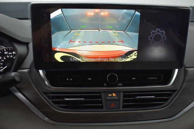 2025 Nissan Altima SV FWD