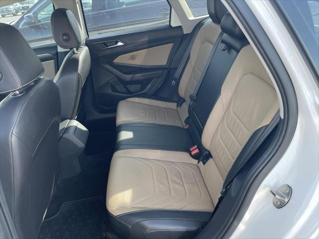 2019 Volkswagen Jetta 1.4T SEL Premium