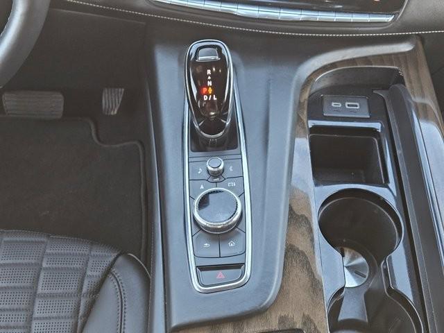 2023 Cadillac Escalade 4WD Sport Platinum