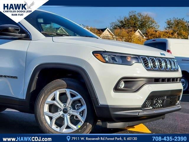 2025 Jeep Compass COMPASS LATITUDE 4X4