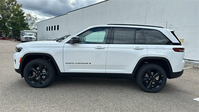 2025 Jeep Grand Cherokee GRAND CHEROKEE ALTITUDE X 4X4