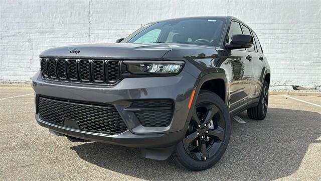 2025 Jeep Grand Cherokee GRAND CHEROKEE ALTITUDE 4X4