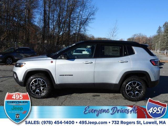2025 Jeep Compass COMPASS TRAILHAWK 4X4
