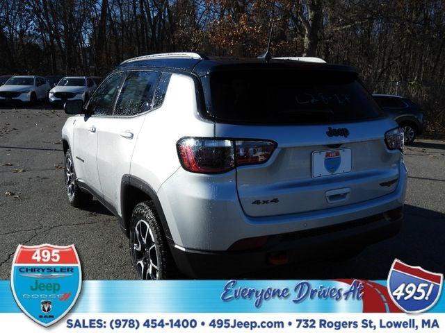 2025 Jeep Compass COMPASS TRAILHAWK 4X4