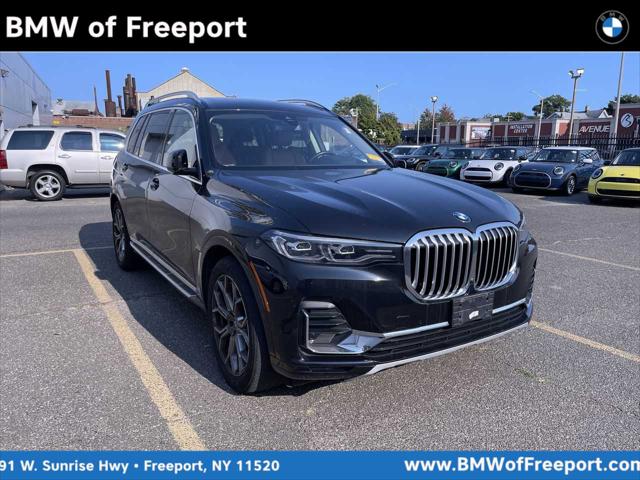 2022 BMW X7