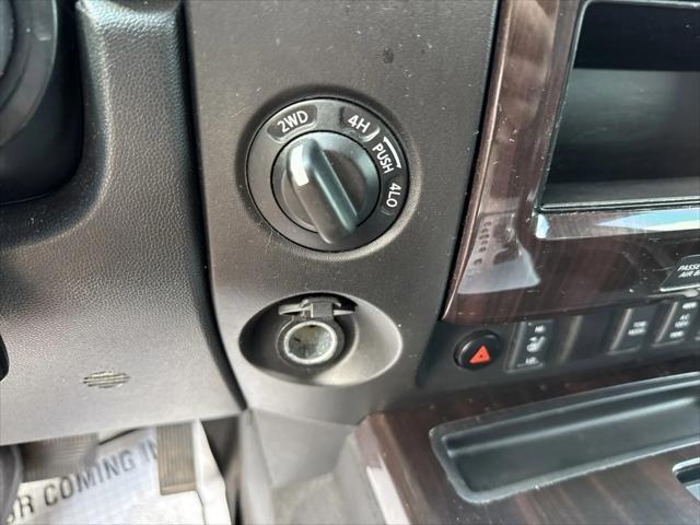 2014 Nissan Titan SL