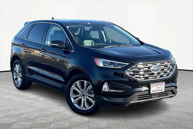 2023 Ford Edge Titanium