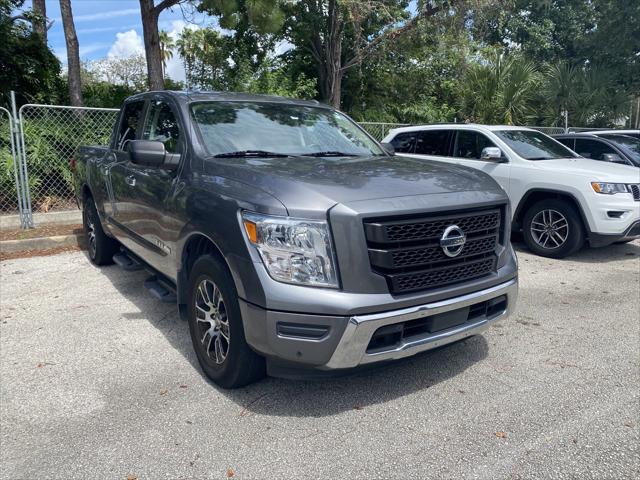 2021 Nissan TITAN Crew Cab SV 4x2