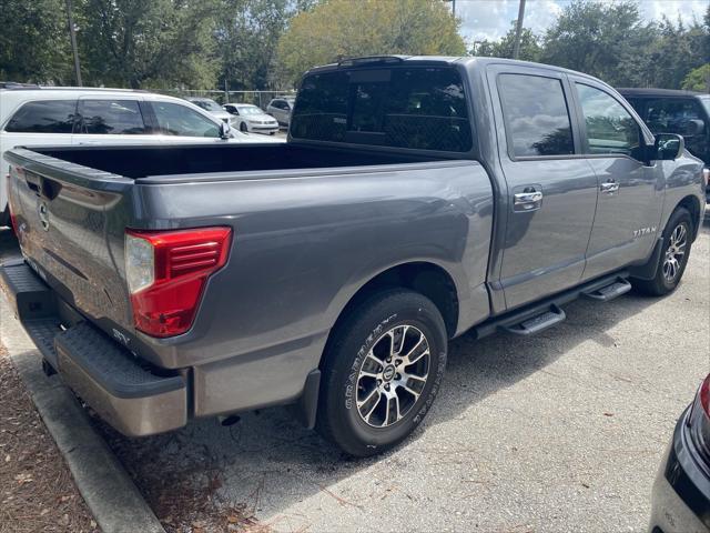 2021 Nissan TITAN Crew Cab SV 4x2