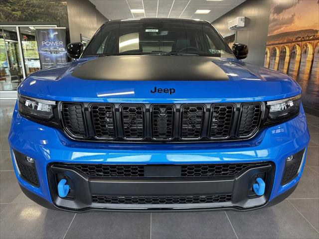 2023 Jeep Grand Cherokee 4xe Trailhawk