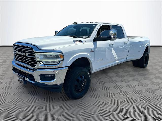 2020 RAM 3500 Laramie Crew Cab 4x4 8 Box