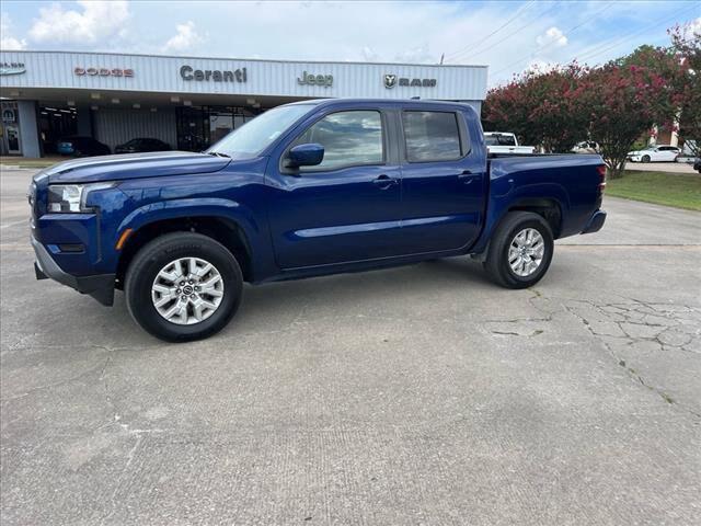 2022 Nissan Frontier Crew Cab SV 4x4