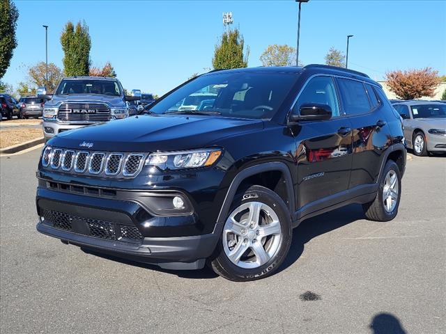 2024 Jeep Compass COMPASS LATITUDE 4X4