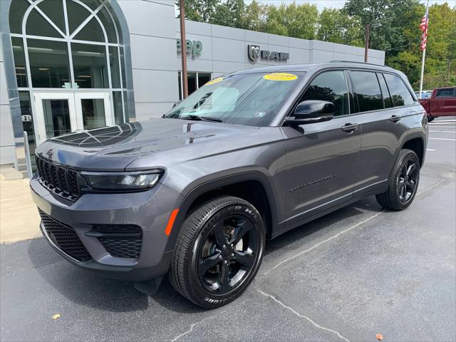 2023 Jeep Grand Cherokee Altitude 4x4