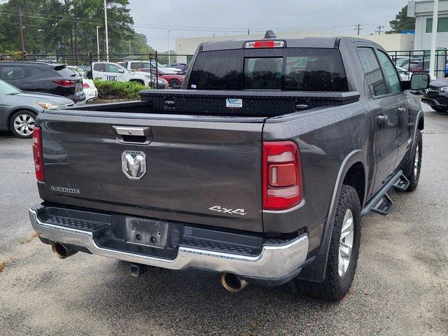 2019 RAM 1500 Laramie Crew Cab 4x4 57 Box