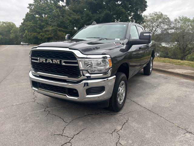 2023 RAM 2500 Tradesman Crew Cab 4x4 64 Box