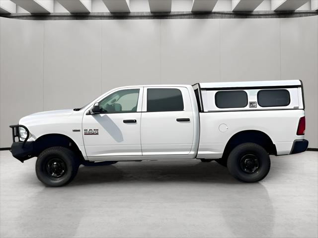 2017 RAM 2500 Tradesman Crew Cab 4x4 64 Box