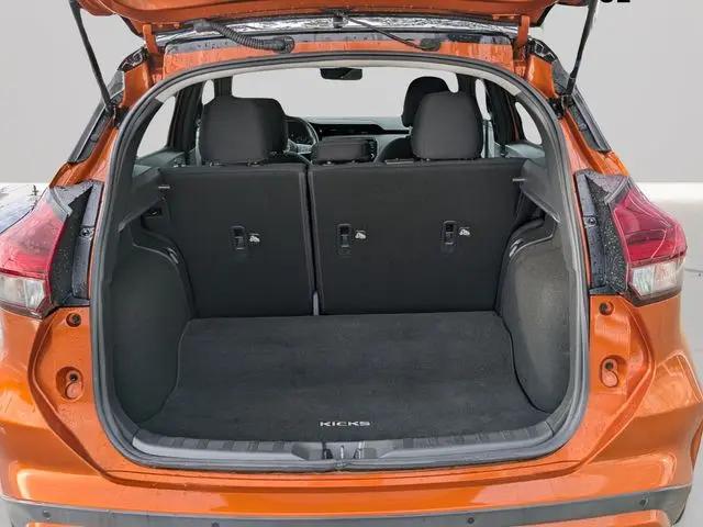 2021 Nissan Kicks SR Xtronic CVT