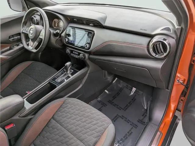 2021 Nissan Kicks SR Xtronic CVT