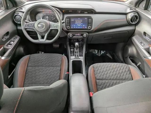 2021 Nissan Kicks SR Xtronic CVT