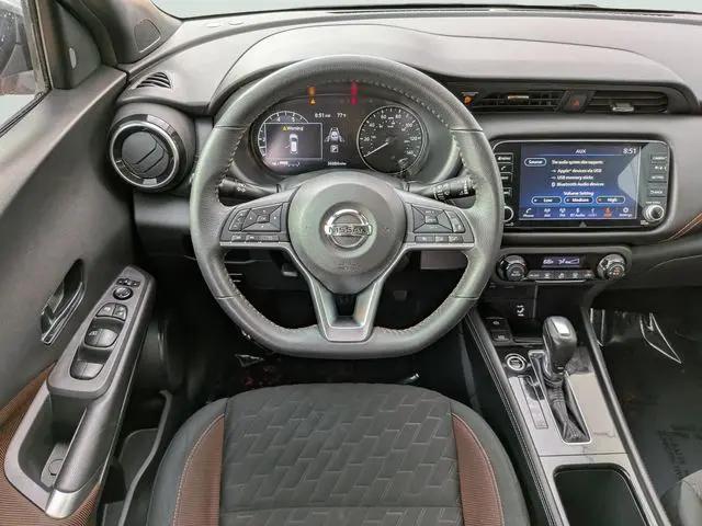 2021 Nissan Kicks SR Xtronic CVT