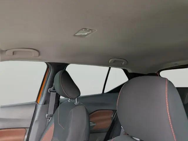 2021 Nissan Kicks SR Xtronic CVT
