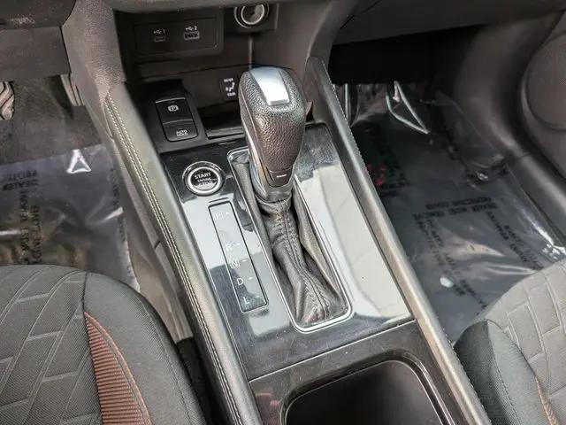 2021 Nissan Kicks SR Xtronic CVT