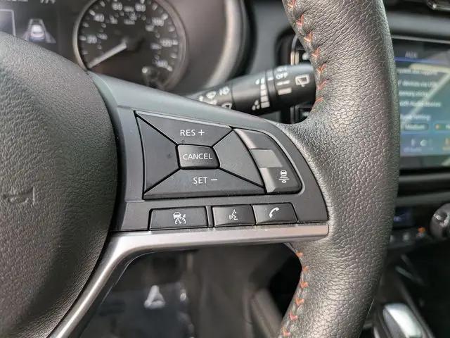 2021 Nissan Kicks SR Xtronic CVT