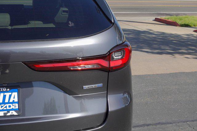 2025 Mazda X-90 Premium Sport