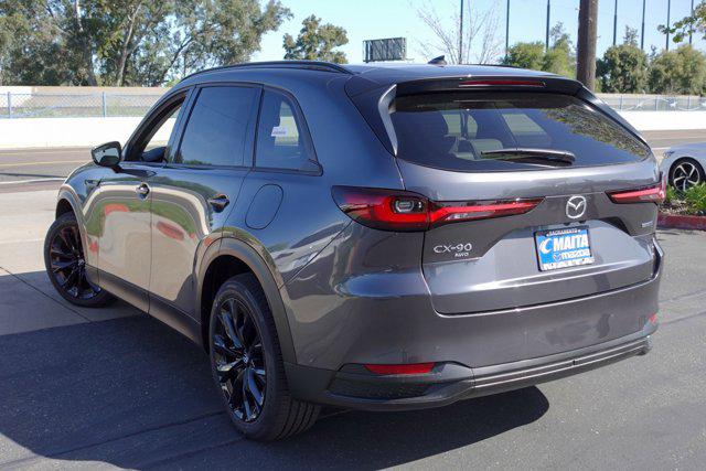 2025 Mazda X-90 Premium Sport
