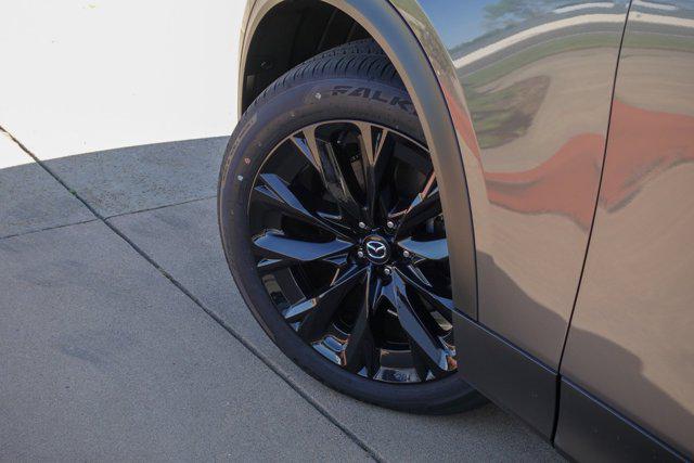 2025 Mazda X-90 Premium Sport