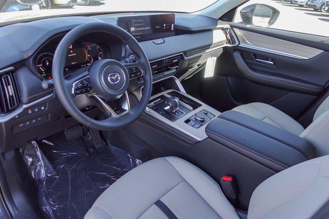 2025 Mazda X-90 Premium Sport