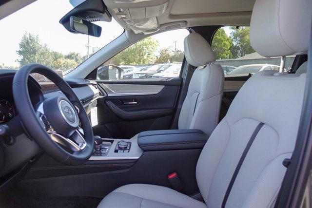 2025 Mazda X-90 Premium Sport