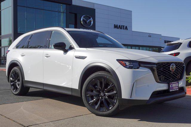 2025 Mazda X-90 Premium Sport