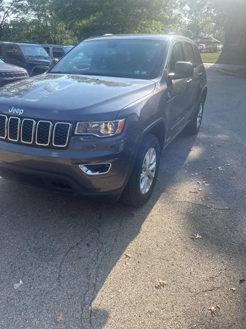 2021 Jeep Grand Cherokee Laredo E 4x4