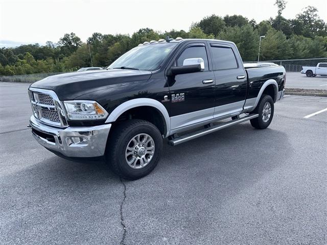 2017 RAM 2500 Laramie Crew Cab 4x4 64 Box