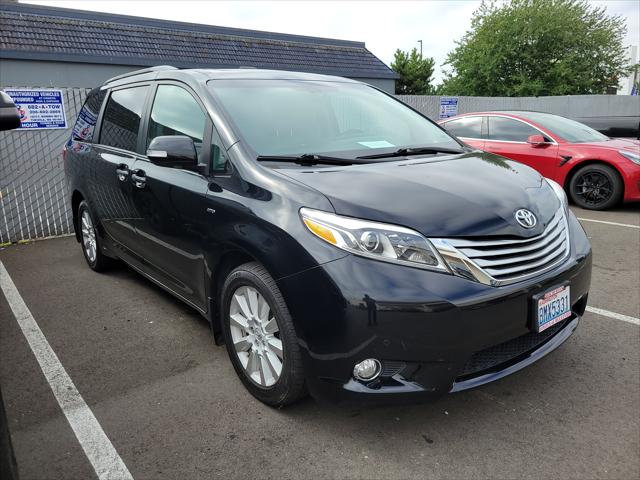 2017 Toyota Sienna Limited 7 Passenger