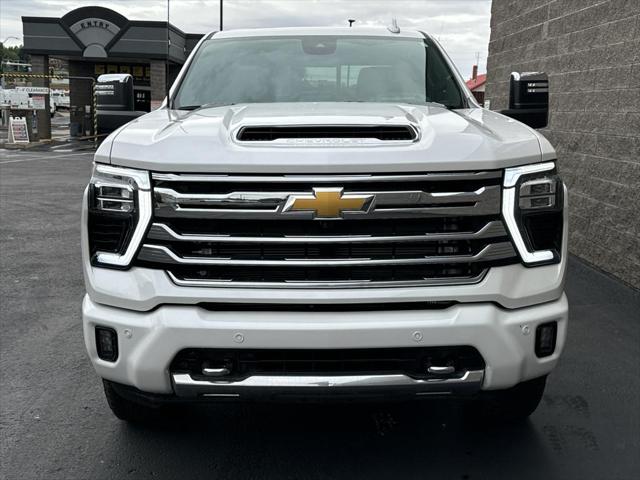 2024 Chevrolet Silverado 2500HD 4WD Crew Cab Standard Bed High Country