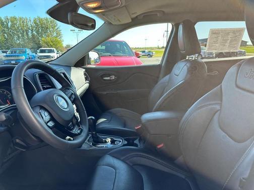 2023 Jeep Cherokee Altitude Lux 4x4 2023 Jeep Cherokee Altitude Lux 4x4