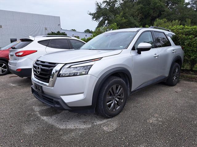 2022 Nissan Pathfinder SV 4WD