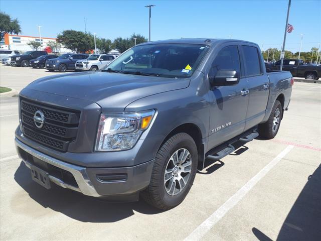 2020 Nissan TITAN Crew Cab SV 4x2