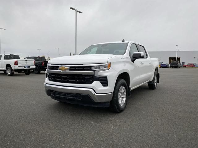 2022 Chevrolet Silverado 1500 4WD Crew Cab Standard Bed LT