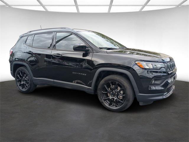 2022 Jeep Compass Altitude FWD