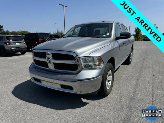 2022 RAM 1500 Classic Tradesman Crew Cab 4x4 57 Box