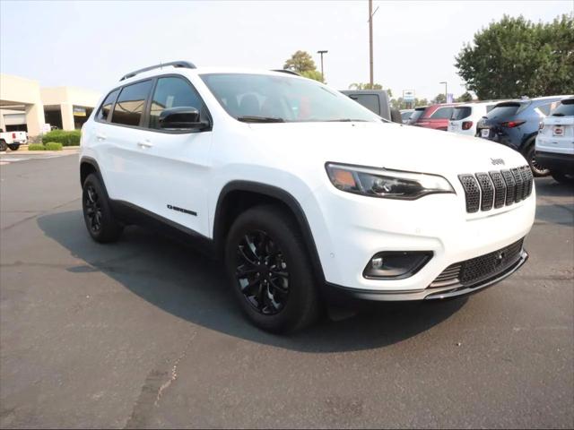 2023 Jeep Cherokee Altitude Lux 4x4