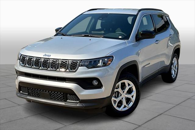 2024 Jeep Compass COMPASS LATITUDE 4X4