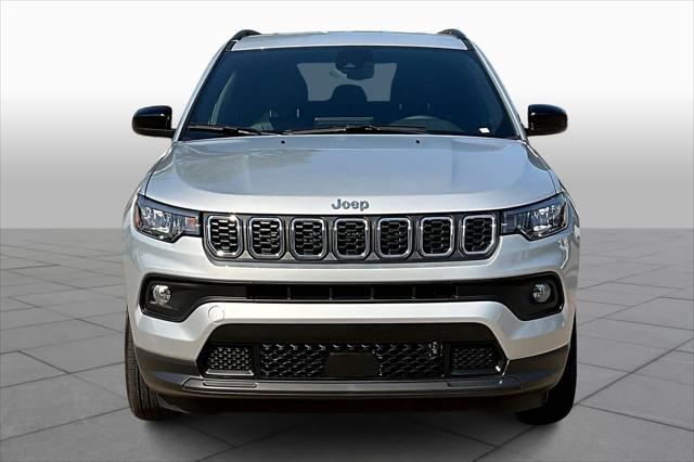 2024 Jeep Compass COMPASS LATITUDE 4X4