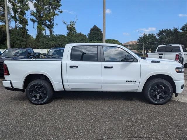 2025 RAM Ram 1500 RAM 1500 BIG HORN CREW CAB 4X2 57 BOX