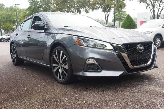 2020 Nissan Altima SR FWD